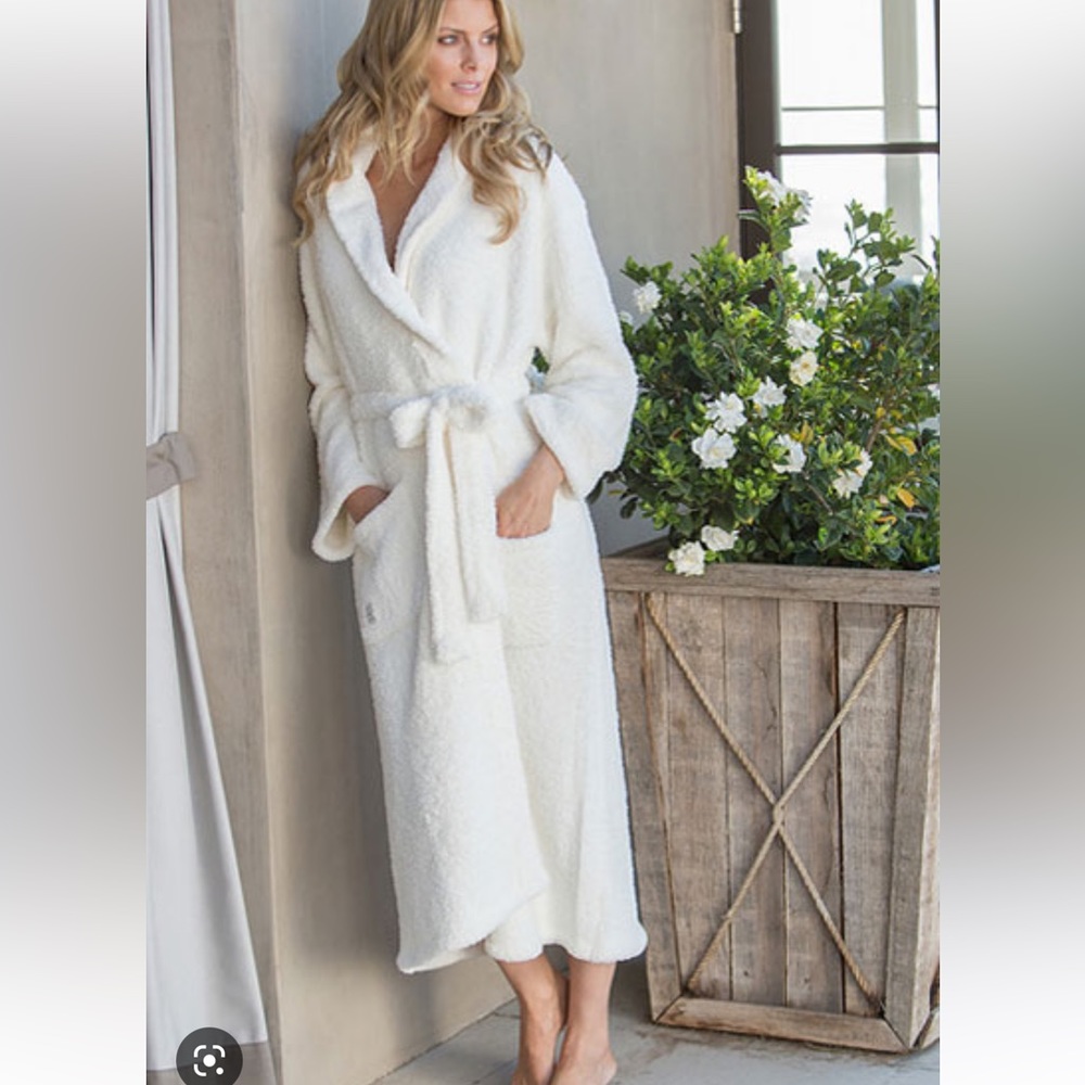NEW Barefoot Dreams CozyChic Long Adult Robe in Pearl Sz 3